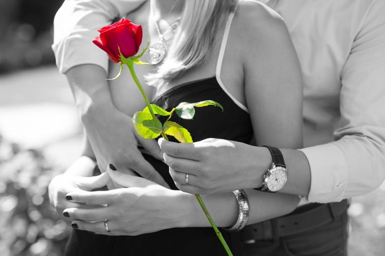 ¿Cómo saber si mi novio está enamorado de mí?